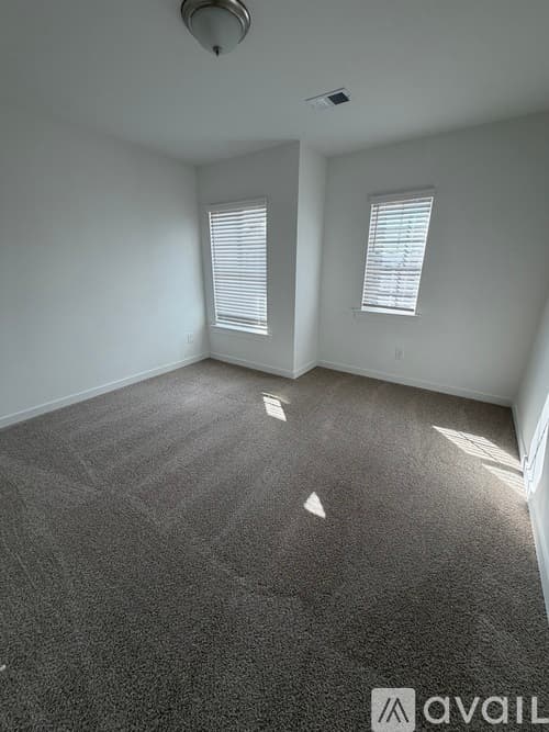 Winder Townhome: 1025 Trichur Rd