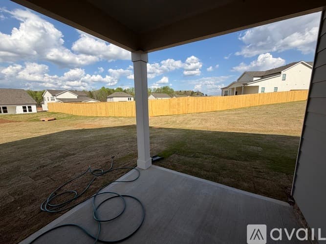 Winder Townhome: 1025 Trichur Rd