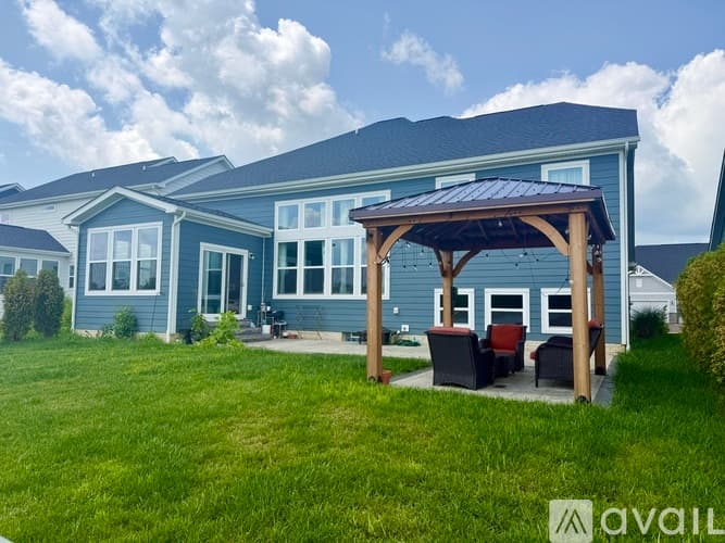 Hilliard House: 2062 Broccoli Dr