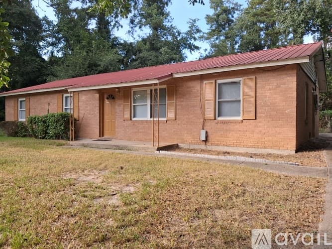 Grovetown House: 110 Old Wheeler Court