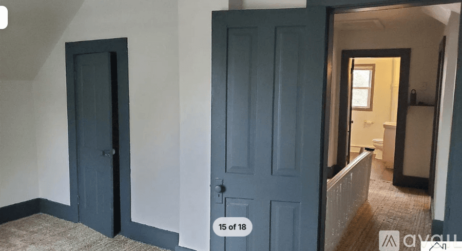 Le Sueur Apartment: 223 Bridge St