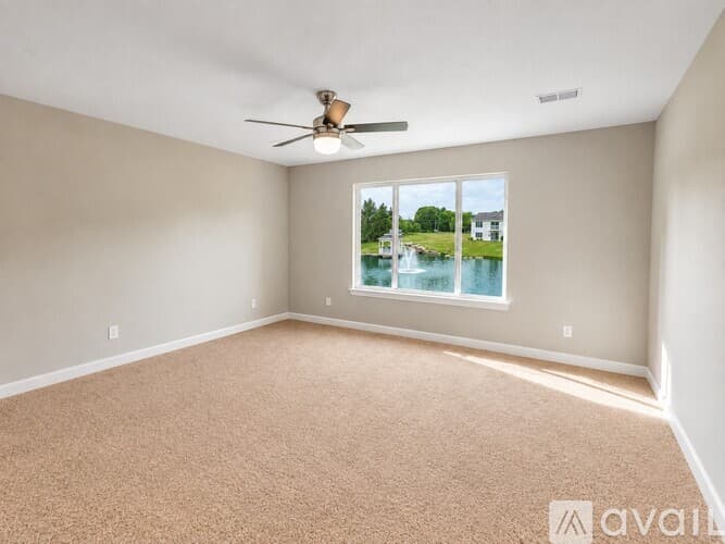 Battle Creek Apartment: 100 Gethings Circle