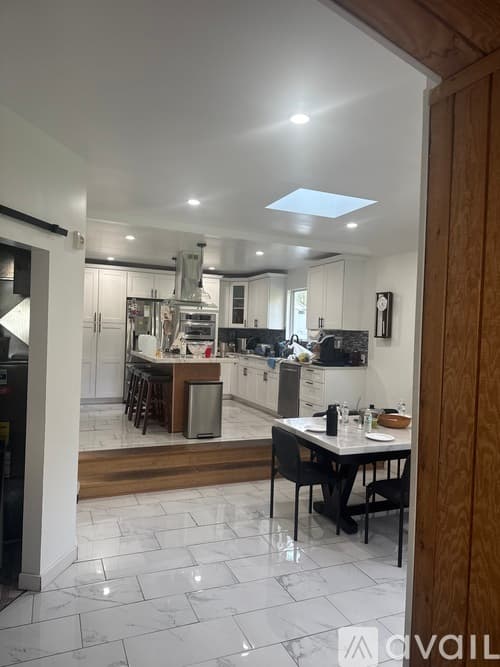 Schererville House: 7931 Austin Ave