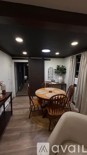 Blossvale Apartment: 509 19th Avenue