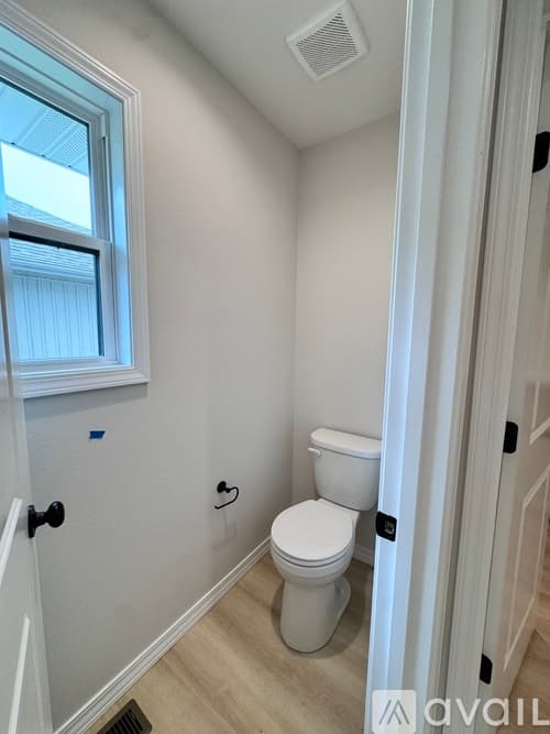 Nixa House: 648 W Brk Holw Rd