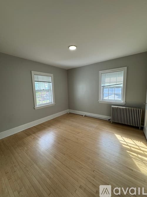 Duluth Apartment: 1 N Hawthorne Rd