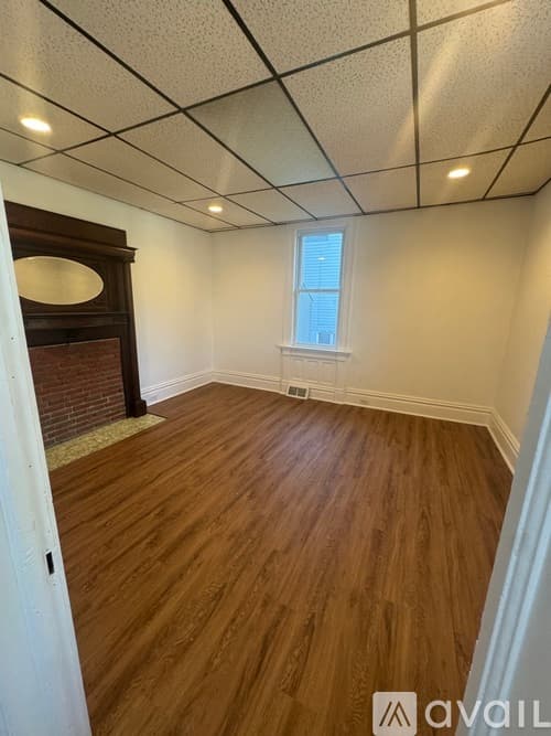 Washington House: 130 Murray Ave