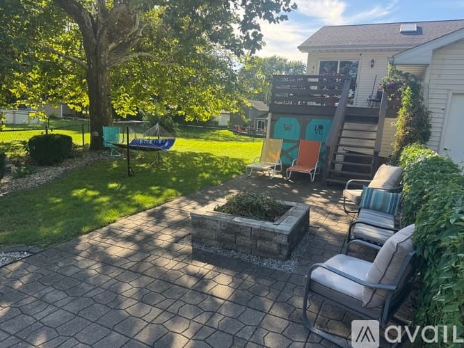 Crown Point House: 3311 Rustic Ln