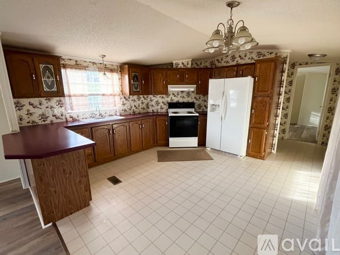 Marion House: 46 Lynn Drive