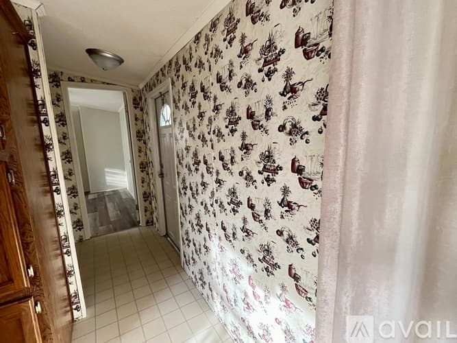 Marion House: 46 Lynn Drive