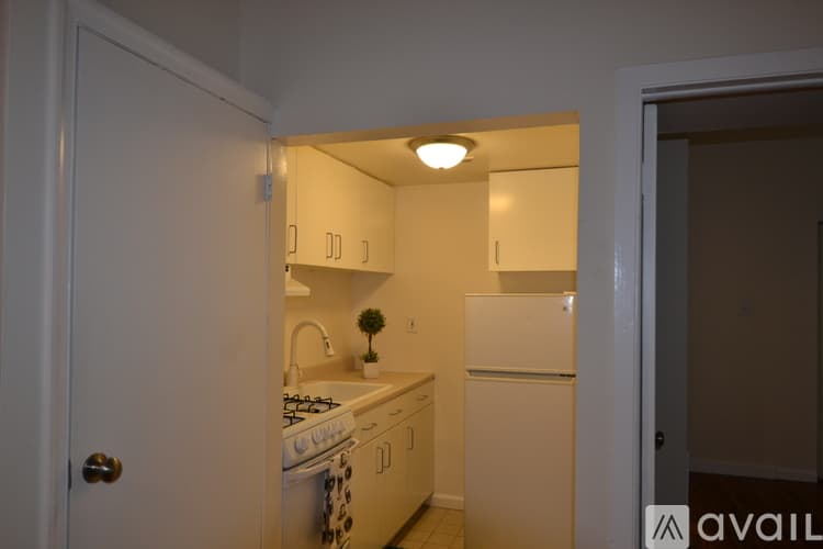 Philadelphia Apartment: 1136 Pine St