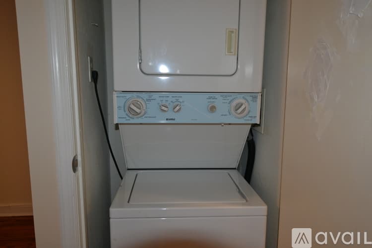 Philadelphia Apartment: 1136 Pine St