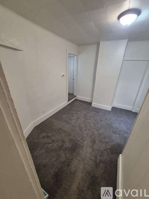 St. Cloud House: 612 8th Ave S