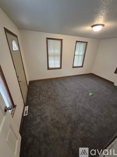 St. Cloud House: 612 8th Ave S
