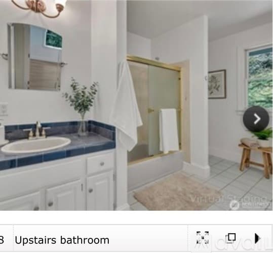 Burien House: 1622 Southwest 140th Street