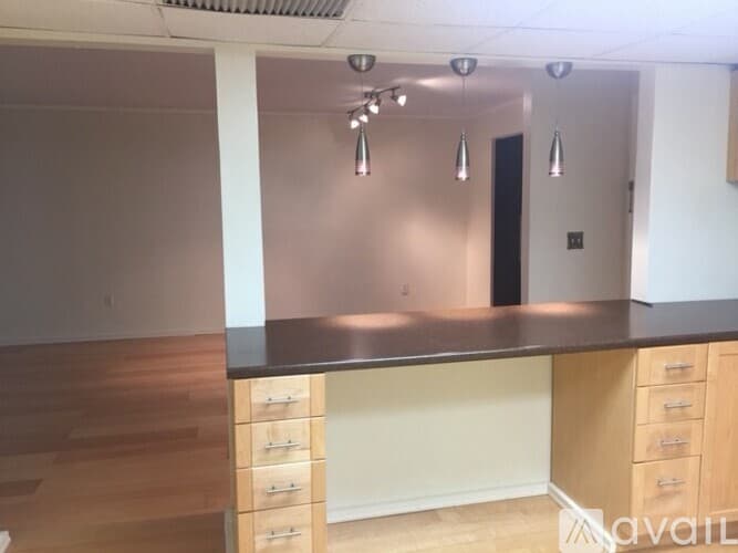 Milford Apartment: 13 Shadowbrook Ln