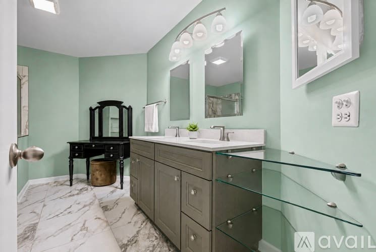 Buffalo Grove Townhome: 166 White Branch Court