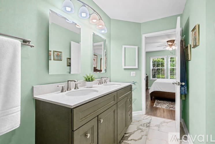 Buffalo Grove Townhome: 166 White Branch Court