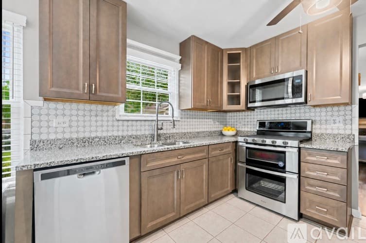 Buffalo Grove Townhome: 166 White Branch Court