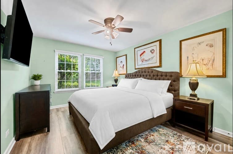 Buffalo Grove Townhome: 166 White Branch Court
