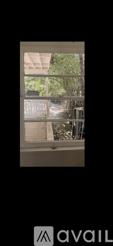 Los Angeles House: 22211 Del Valle Street