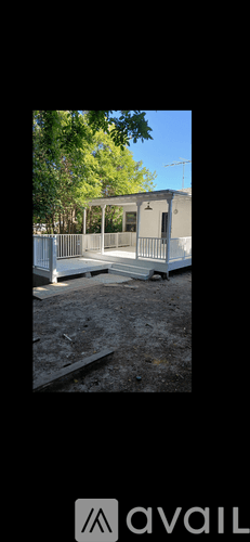 Los Angeles House: 22211 Del Valle Street
