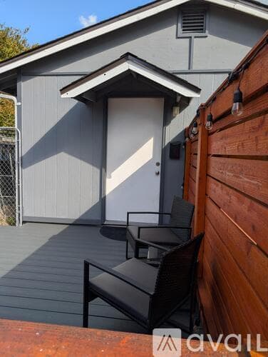 Everett House: 8211 Florida Drive Unit B