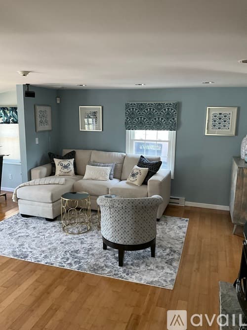 Old Saybrook House: 106 Old Sea Ln