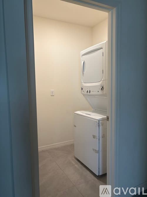 Rockledge House: 1265 Valley View Avenue