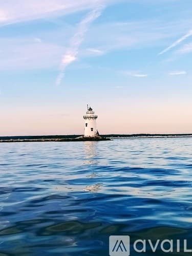 Old Saybrook House: 106 Old Sea Ln