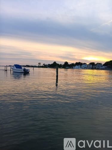 Old Saybrook House: 106 Old Sea Ln