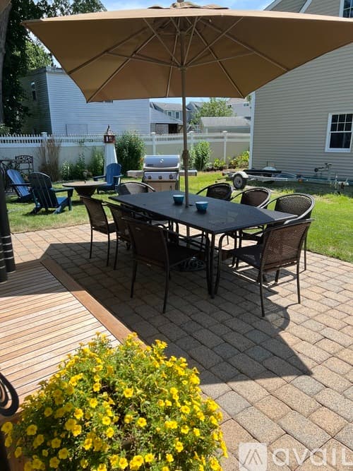 Old Saybrook House: 106 Old Sea Ln
