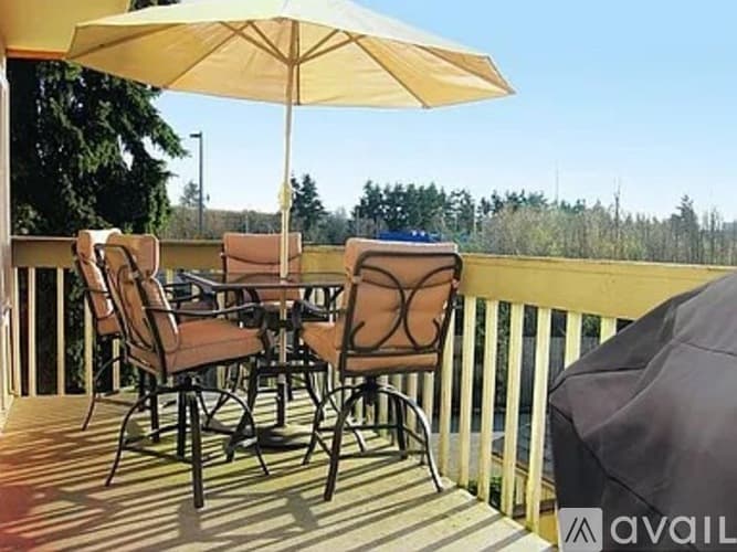 Bellevue House: 2440 140th Avenue Northeast
