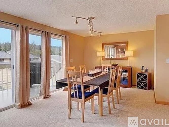 Bellevue House: 2440 140th Avenue Northeast