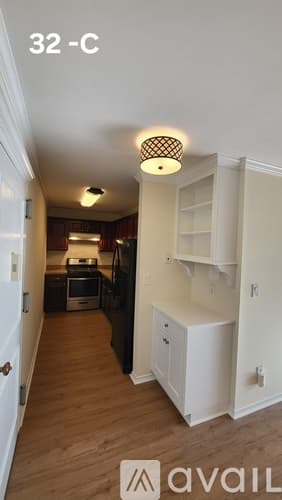 Stratford Condo: 235 Henry Ave