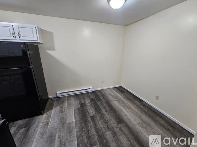 La Crosse Apartment: 1731 La Cres St