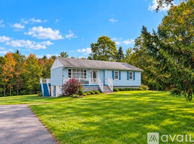 Mongaup Valley House: 16 Martin Ln