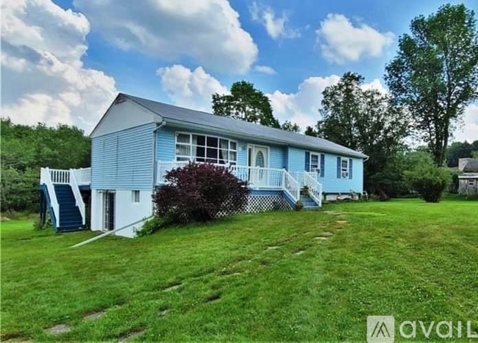 Mongaup Valley House: 16 Martin Ln