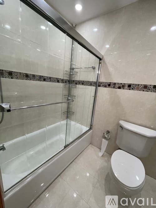 Miami Apartment: 11081 NW 7th St