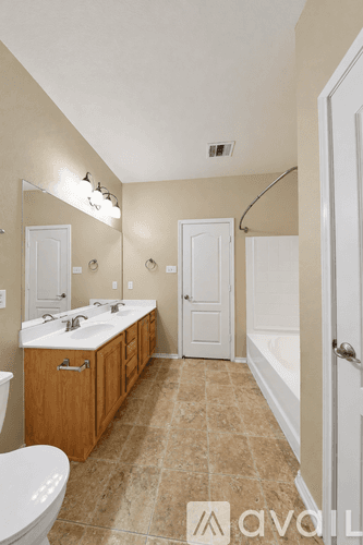 Temple House: 712 Tumbleweed Trail