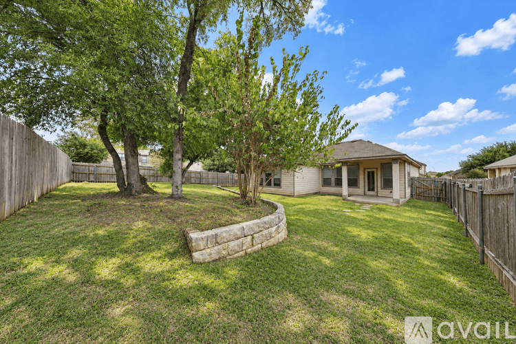 Temple House: 712 Tumbleweed Trail