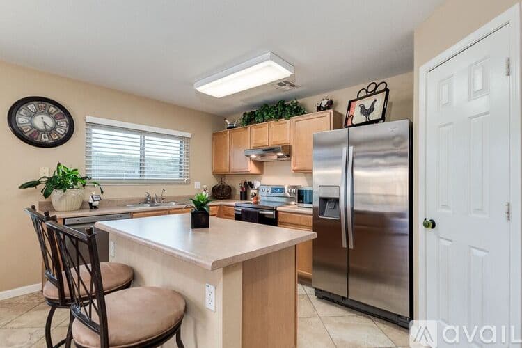 Phoenix House: 739 East Michigan Avenue