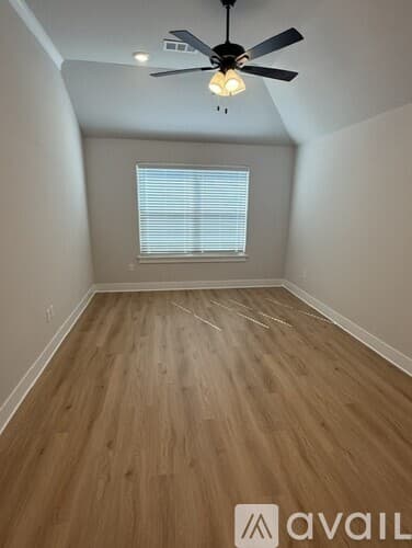 Fayetteville House: 4233 W Barhem Dr