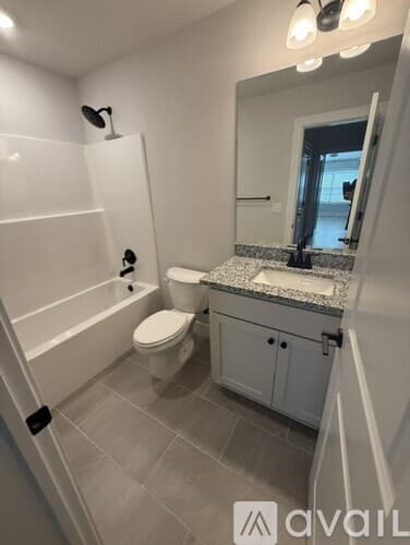Fayetteville House: 4233 W Barhem Dr