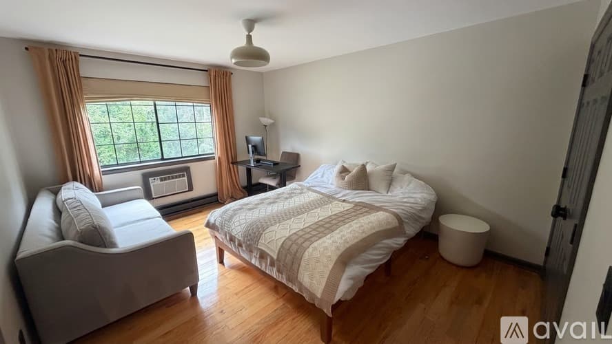 Stamford Condo: 197 Bridge Street