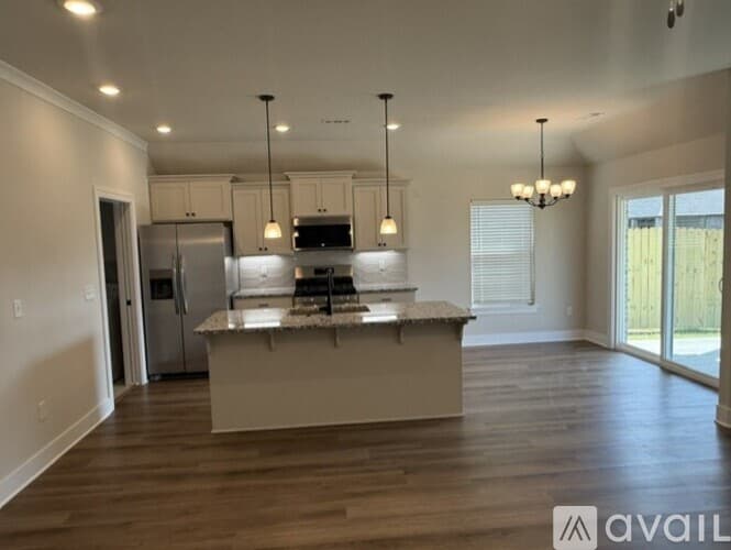Fayetteville House: 4241 W Barhem Drive