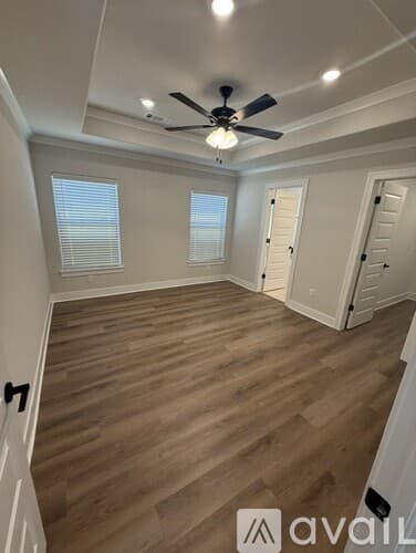 Fayetteville House: 4241 W Barhem Drive