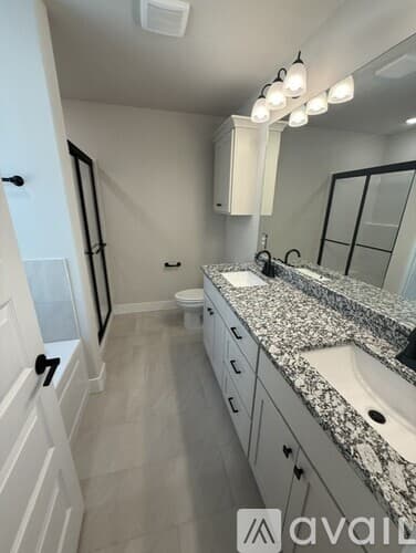 Fayetteville House: 4241 W Barhem Drive
