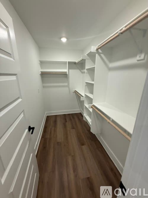 Fayetteville House: 4241 W Barhem Drive