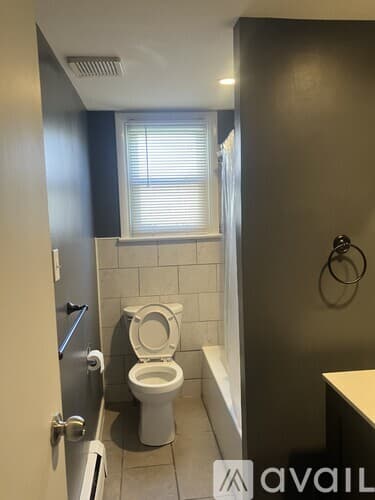 Brigantine Apartment: 300 Beach Ave E